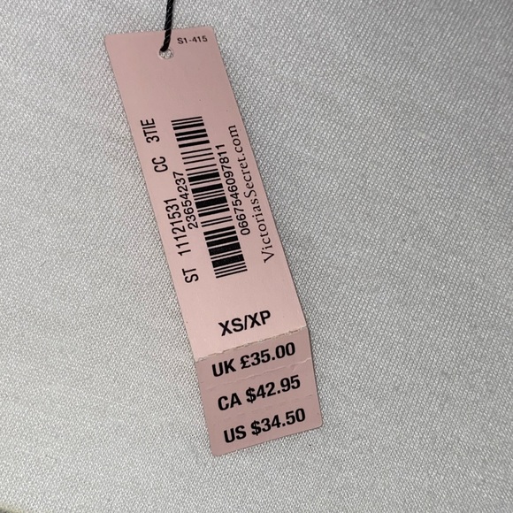 Limited Edition VS Angel Tee Shirt with Gold Glitter - Picture 6 of 6